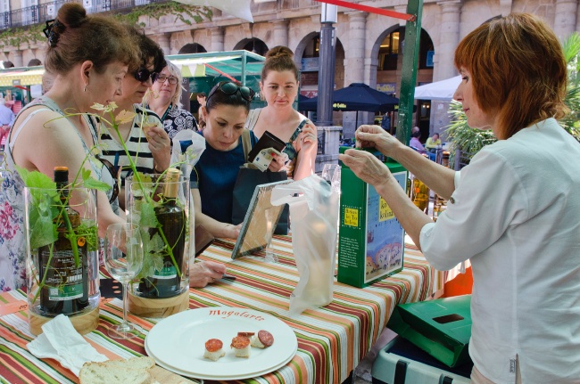 7-deliciously-awesome-food-festivals-in-spain-deliciously-savvy