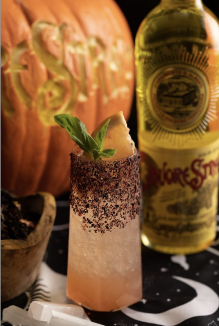 Get Into The Spirit Of Halloween With These Spooky Cocktails!