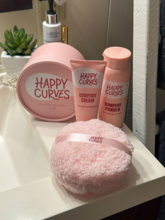 Happy Nuts & Happy Curves 'Self Care & Grooming Essentials' Giveaway